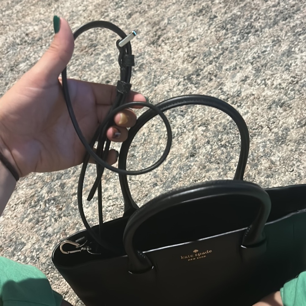 Kate Spade Black and Silver Crossbody Bag with Modern Elegance - Picture 10 of 12